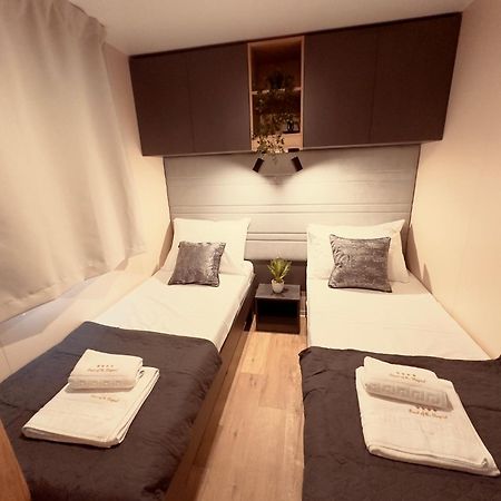 Hotel Pearl Of The Biograd Biograd Na Moru Zewnętrze zdjęcie